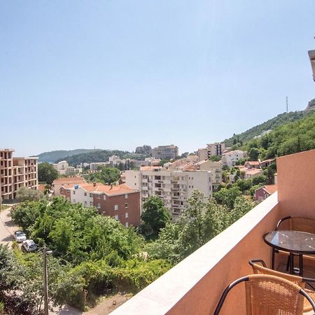 Apartments Elena Budva Exteriör bild