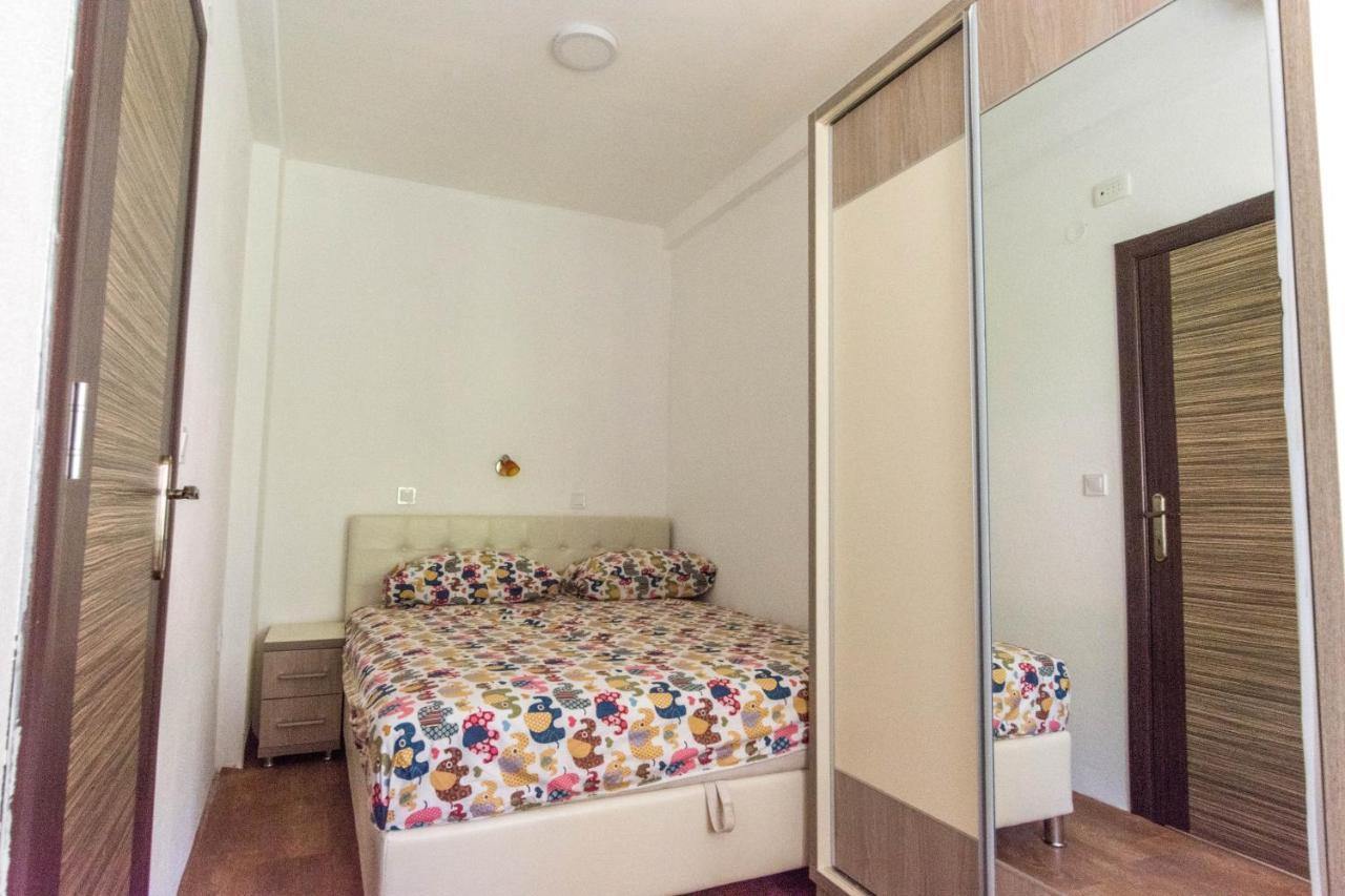 Apartments Elena Budva Exteriör bild